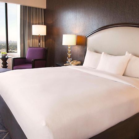 Hilton Atlanta Hotel Екстериор снимка
