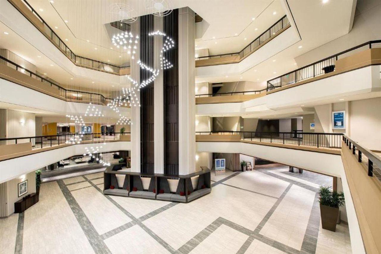 Hilton Atlanta Hotel Екстериор снимка