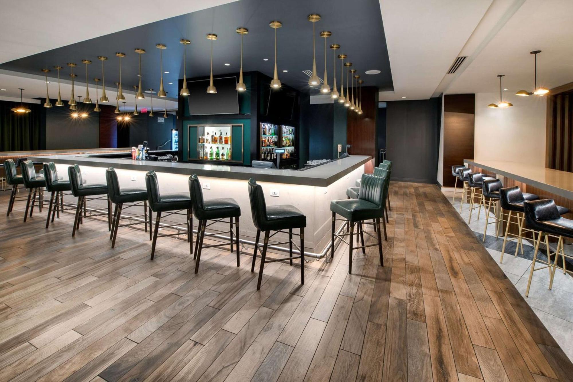 Hilton Atlanta Hotel Екстериор снимка